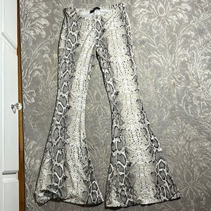 Akira snakeskin bellbottom